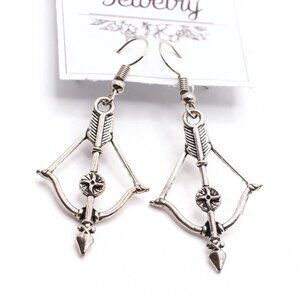 Handmade Silvertone Archers Bow and Arrow Marksman Dangle Earrings, New